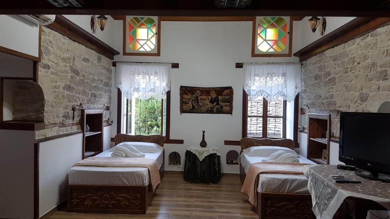 Riva Guest House Гирокастра Экстерьер фото
